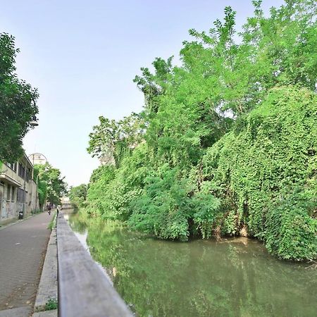 Best Way Rent - Incantevoli Appartamenti Sul Naviglio Della Martesana Milan Luaran gambar