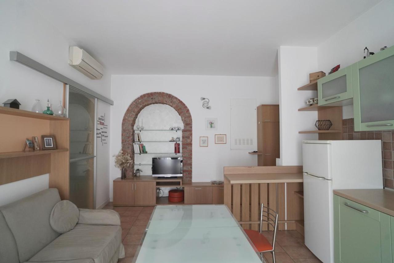 Best Way Rent - Incantevoli Appartamenti Sul Naviglio Della Martesana Milan Luaran gambar