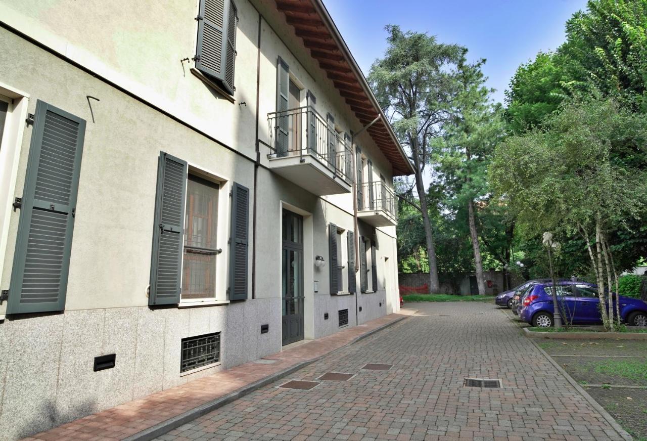 Best Way Rent - Incantevoli Appartamenti Sul Naviglio Della Martesana Milan Luaran gambar