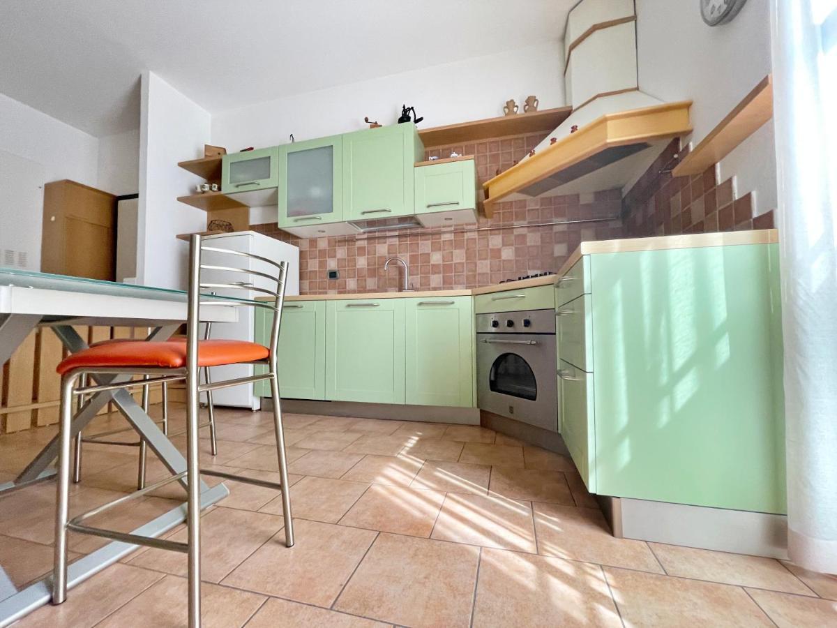 Best Way Rent - Incantevoli Appartamenti Sul Naviglio Della Martesana Milan Luaran gambar