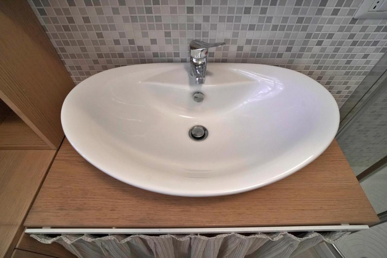 Best Way Rent - Incantevoli Appartamenti Sul Naviglio Della Martesana Milan Luaran gambar